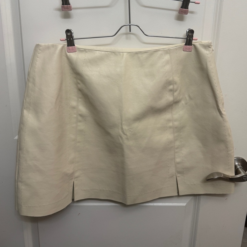 Arula Cream Leather Skirt Size X